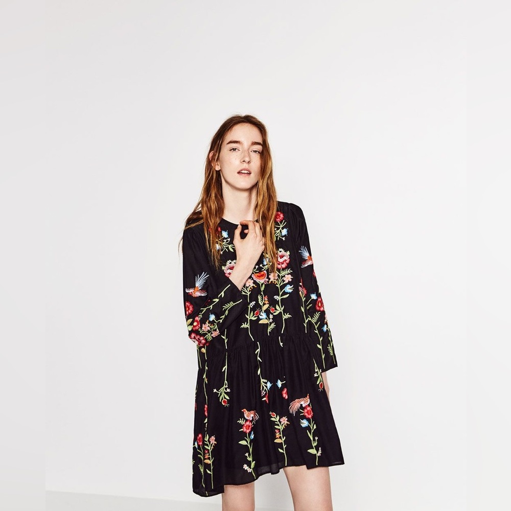 Zara black cotton dress with floral embroidery XS